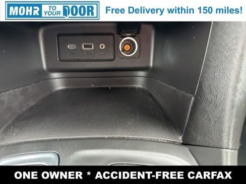 Used 2023 Chevrolet Equinox LT image 22