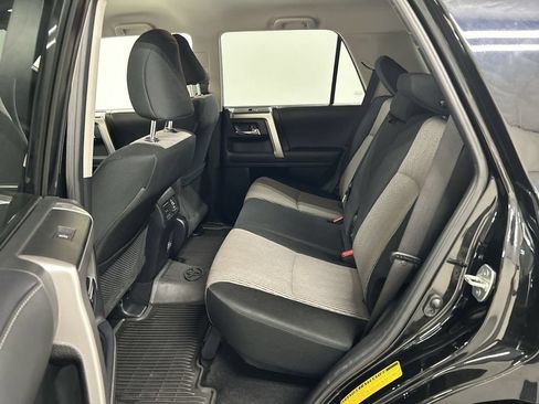 Used 2024 Toyota 4Runner SR5 AWD/4WD image 20