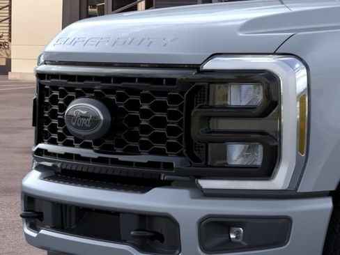 New 2026 Ford F250 Lariat AWD/4WD image 17