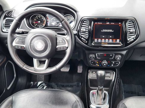 Used 2019 Jeep Compass Limited FWD image 25