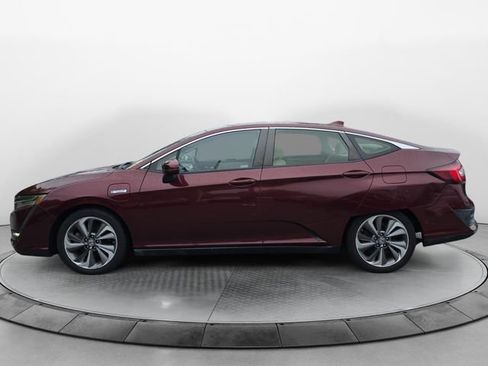 Used 2018 Honda Clarity Touring image 2