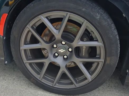 Used 2019 Dodge Charger Scat Pack w/ Plus Group RWD image 5