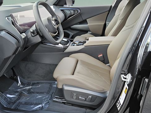 New 2025 BMW X3 xDrive30i w/ Convenience Package image 7