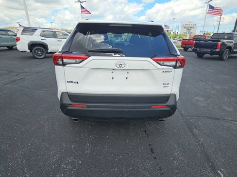 Certified 2025 Toyota RAV4 XLE AWD/4WD image 4