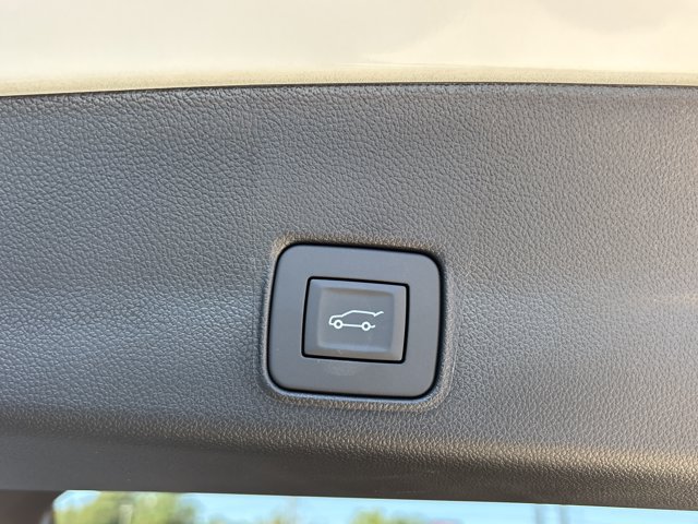 New 2026 Chevrolet TrailBlazer LT w/ Convenience Package FWD image 8