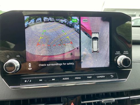 New 2025 Mitsubishi Outlander 4WD Plug-In Hybrid image 12