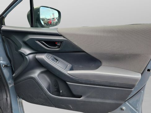 Used 2024 Subaru Crosstrek 2.0i Premium image 30