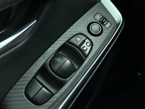 Used 2021 Nissan Sentra SR image 22