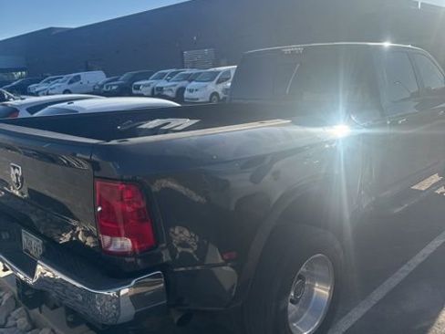 Used 2018 RAM 3500 SLT w/ Cold Weather Group image 3