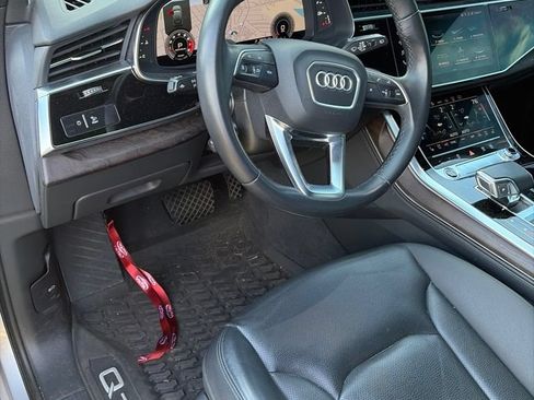 Used 2021 Audi Q7 3.0T Prestige w/ Prestige Package AWD/4WD image 9