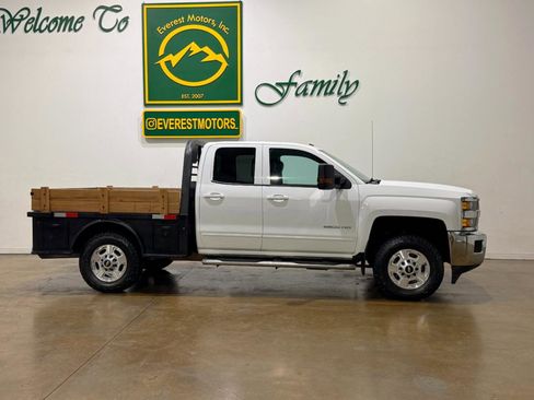 Used 2015 Chevrolet Silverado 2500 LT w/ LT Convenience Package AWD/4WD image 8