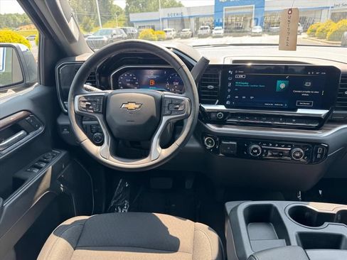 Used 2024 Chevrolet Silverado 1500 LT w/ Safety Package AWD/4WD image 13