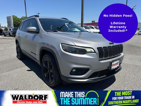Used 2020 Jeep Cherokee Latitude Plus AWD/4WD image 1