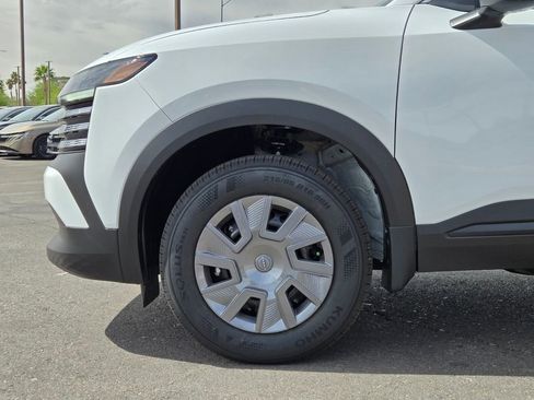 New 2026 Nissan Kicks S FWD image 5