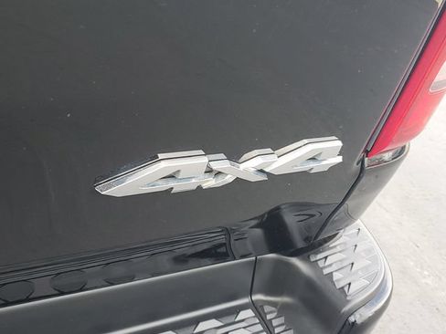Used 2019 RAM 1500 Big Horn AWD/4WD image 6