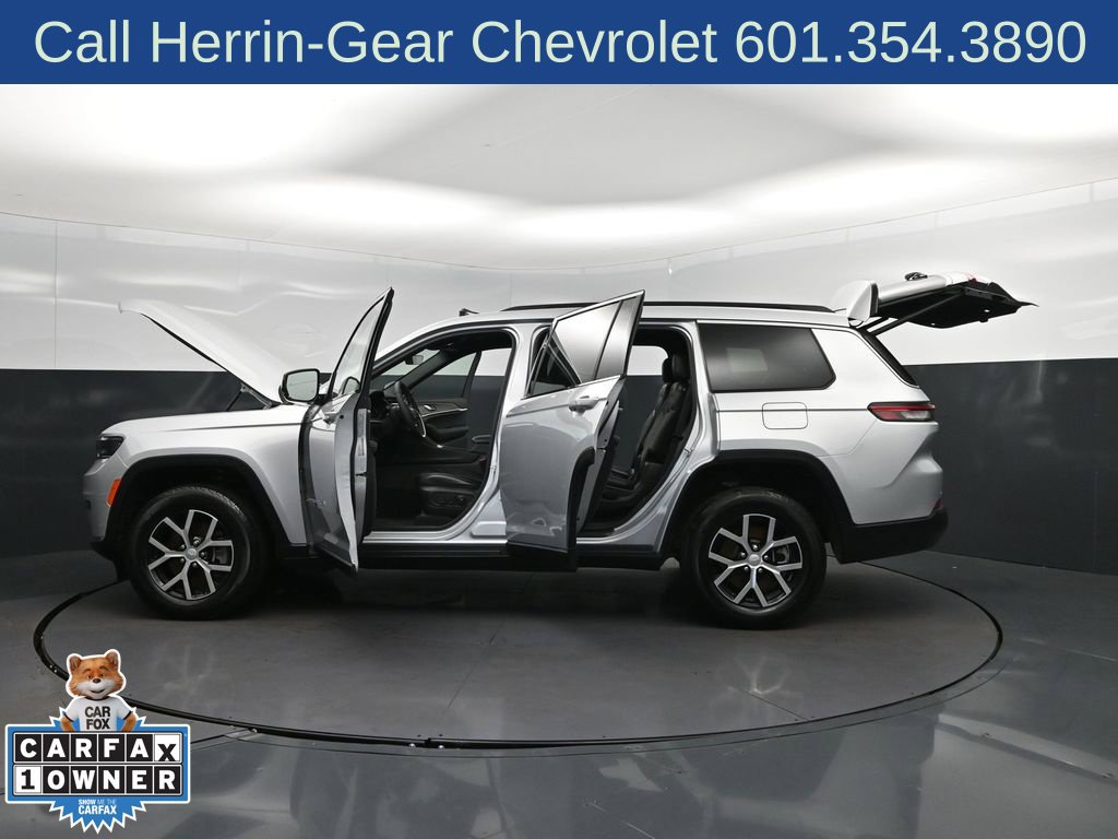 Used 2025 Jeep Grand Cherokee L Limited RWD image 46
