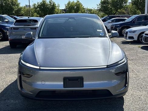 Used 2026 Tesla Model Y Long Range AWD/4WD image 6
