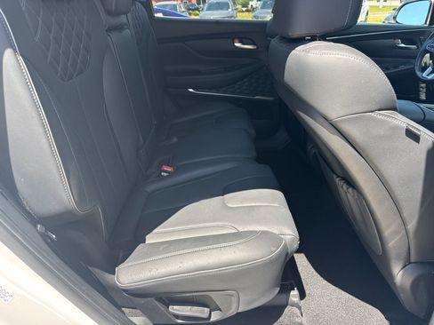 Used 2022 Hyundai Santa Fe Limited w/ Cargo Package AWD/4WD image 15