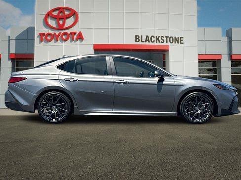 Certified 2026 Toyota Camry SE w/ Convenience Package FWD image 2