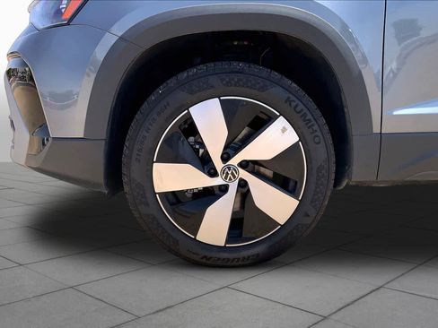 Used 2025 Volkswagen Taos S image 11