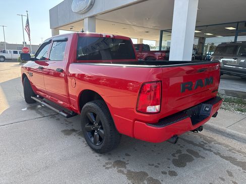 Used 2019 RAM 1500 Express w/ Wheel & Sound Group AWD/4WD image 8