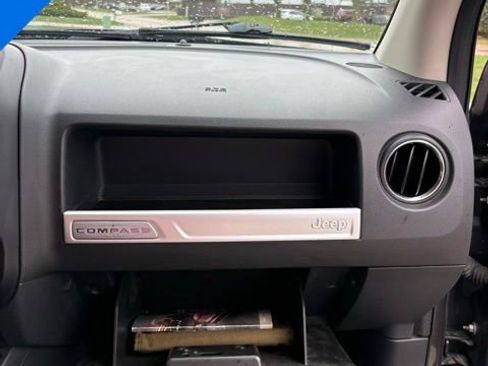 Used 2016 Jeep Compass Sport w/ Power Value Group image 31