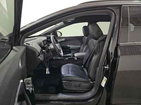 Used 2023 Volkswagen ID.4 S RWD image 22