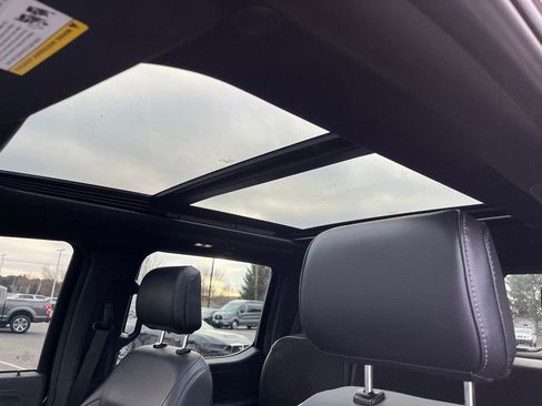 Used 2024 Ford F150 Lariat image 13