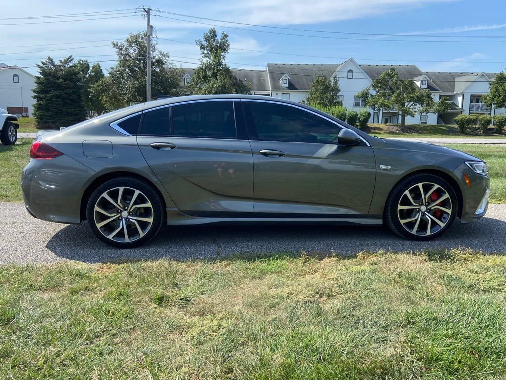 Used 2019 Buick Regal GS w/ Appearance Package AWD/4WD image 6