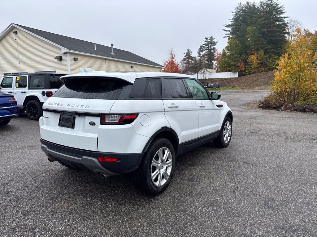 Used 2018 Land Rover Range Rover Evoque SE AWD/4WD image 5