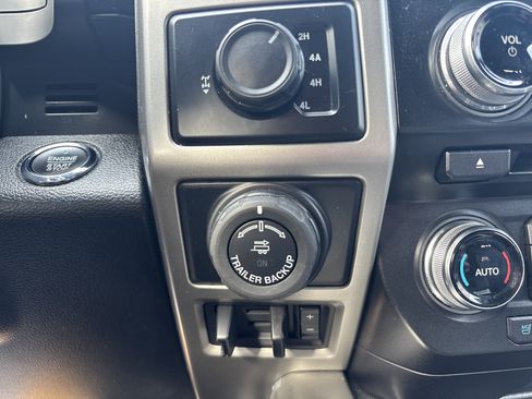 Used 2016 Ford F150 Lariat w/ Equipment Group 502A Luxury image 35