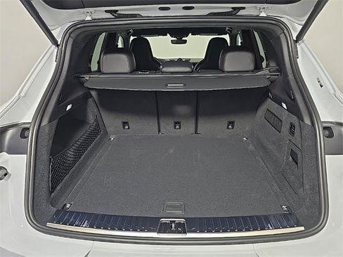 New 2025 Porsche Cayenne GTS image 13