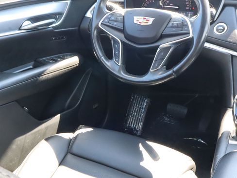 Used 2019 Cadillac XT5 Luxury AWD/4WD image 13