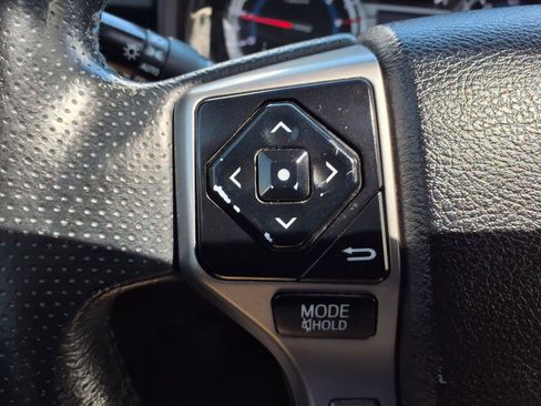 Used 2015 Toyota 4Runner Limited RWD image 15