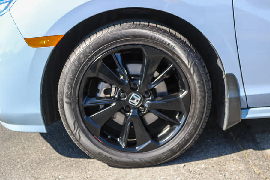 Certified 2023 Honda Odyssey Sport image 9