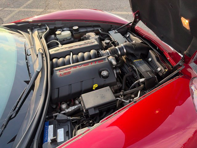 Used 2005 Chevrolet Corvette Coupe w/ Preferred Equipment Group RWD image 10