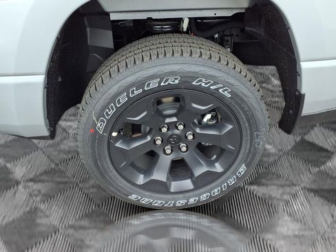 New 2026 RAM 1500 Express AWD/4WD image 20