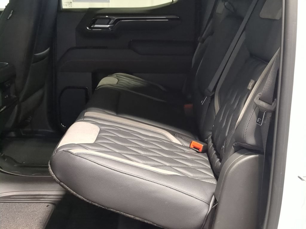 New 2026 GMC Sierra 1500 AT4 w/ AT4 Premium Package AWD/4WD image 21