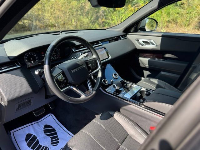 Certified 2023 Land Rover Range Rover Velar R-Dynamic S AWD/4WD image 9