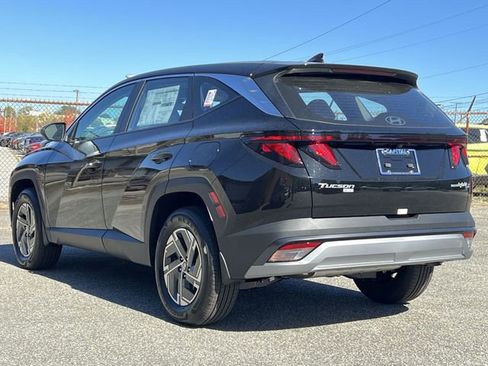 New 2026 Hyundai Tucson Blue SE AWD/4WD image 32