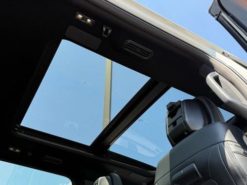 New 2026 Ford Expedition Platinum w/ Stealth Performance Package AWD/4WD image 6