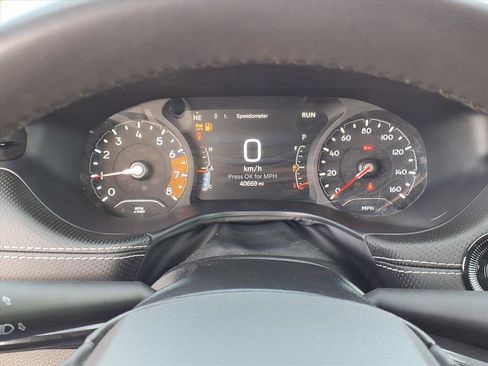 Used 2024 Jeep Compass Latitude w/ Altitude Special Edition image 23