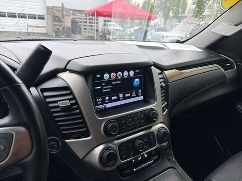 Used 2019 GMC Yukon Denali w/ Denali Ultimate Package AWD/4WD image 16