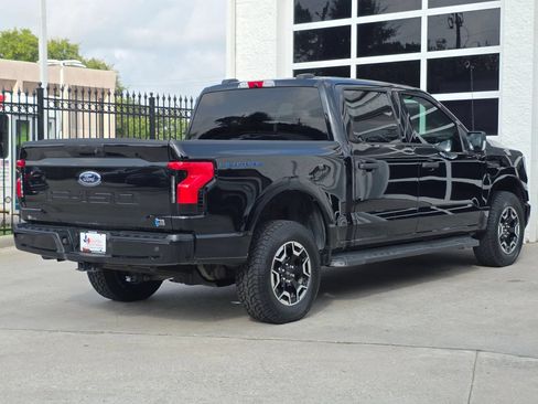 Used 2023 Ford F150 Lightning XLT AWD/4WD image 4