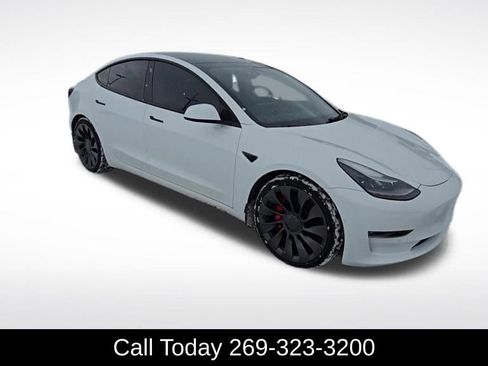 Used 2022 Tesla Model 3 Performance image 7