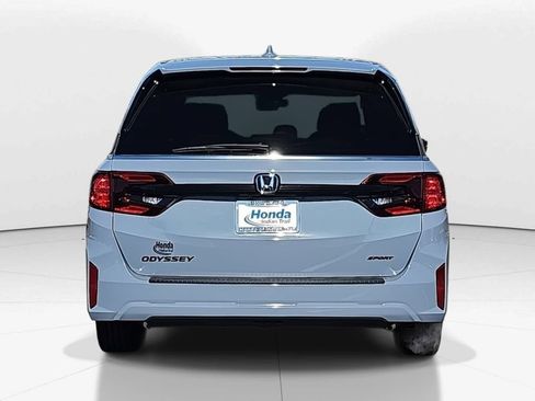Used 2026 Honda Odyssey Sport-L image 6
