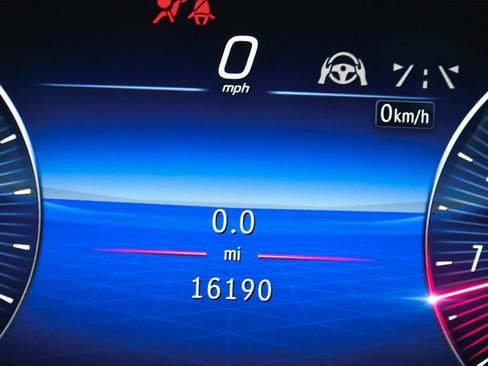 Used 2025 Mercedes-Benz GLS 450 GLS 450 image 25