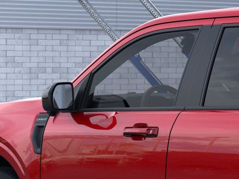 New 2026 Ford Maverick Lariat image 21