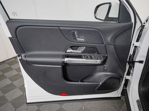 Certified 2025 Mercedes-Benz EQB 250+ image 23