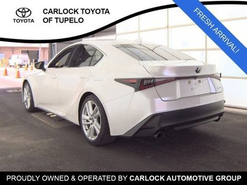 Used 2024 Lexus IS 300 w/ Comfort Package RWD image 5
